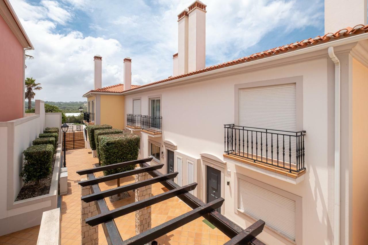 Appartement Stunning Th2 With Sea View à Praia del Rei Extérieur photo